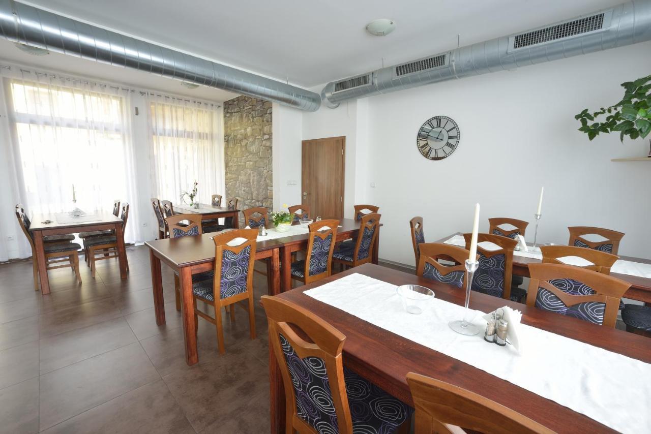 Penzion Best Moravska Trebova Ngoại thất bức ảnh